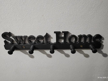 Black Sweet Home Wall Hanging Hooks Organizer